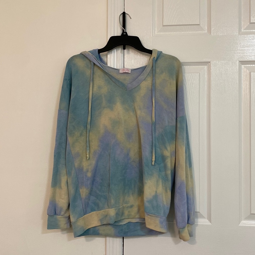 Pink Lily Tie Dye Sweatshirt
